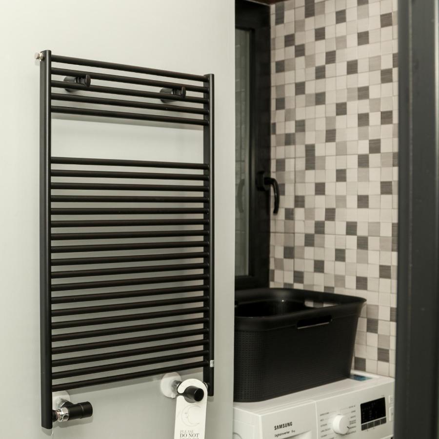מריליאנו Dislocati Bnb - Jacuzzi Privata - Cucina - Tv60" - Minimal Luxury מראה חיצוני תמונה