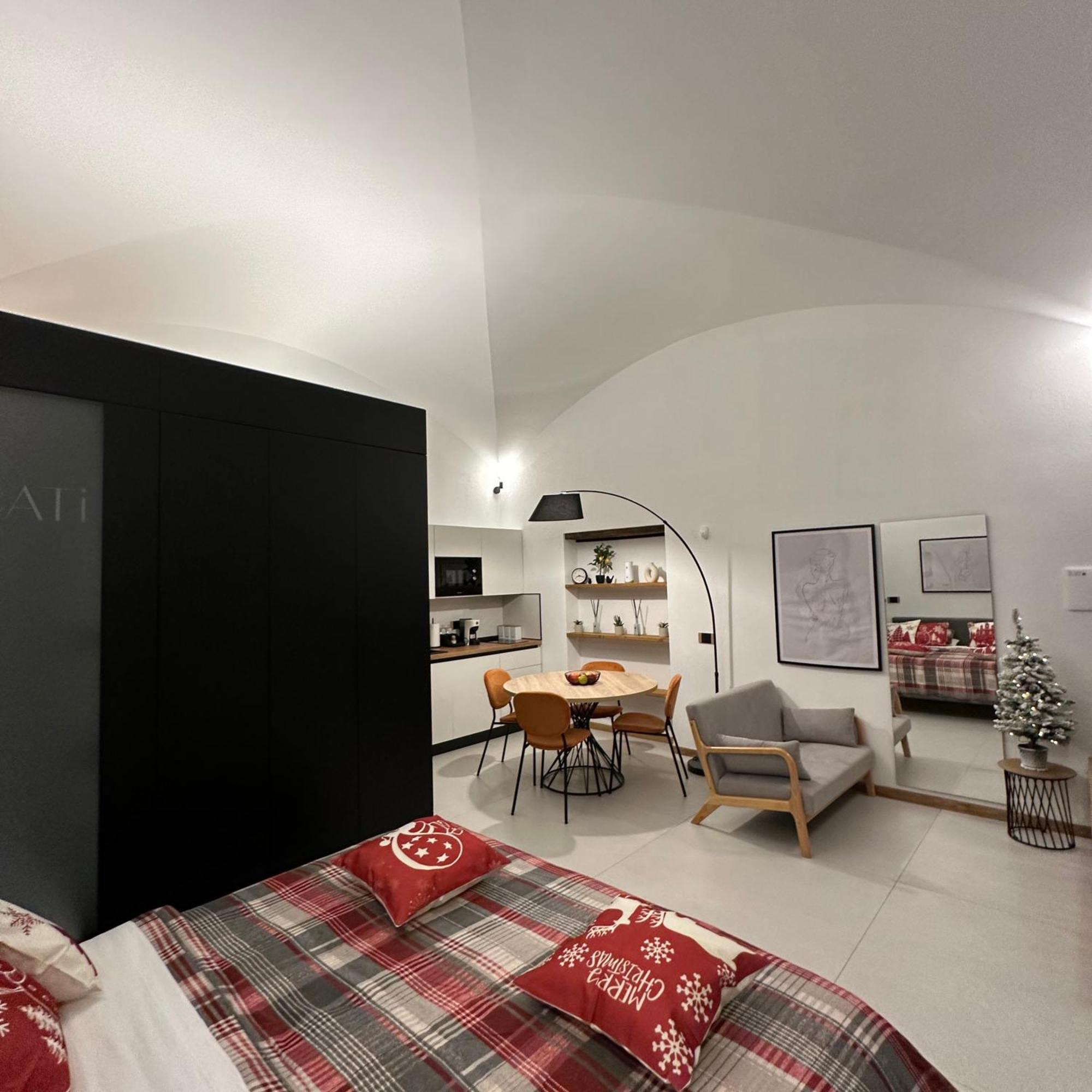 מריליאנו Dislocati Bnb - Jacuzzi Privata - Cucina - Tv60" - Minimal Luxury מראה חיצוני תמונה
