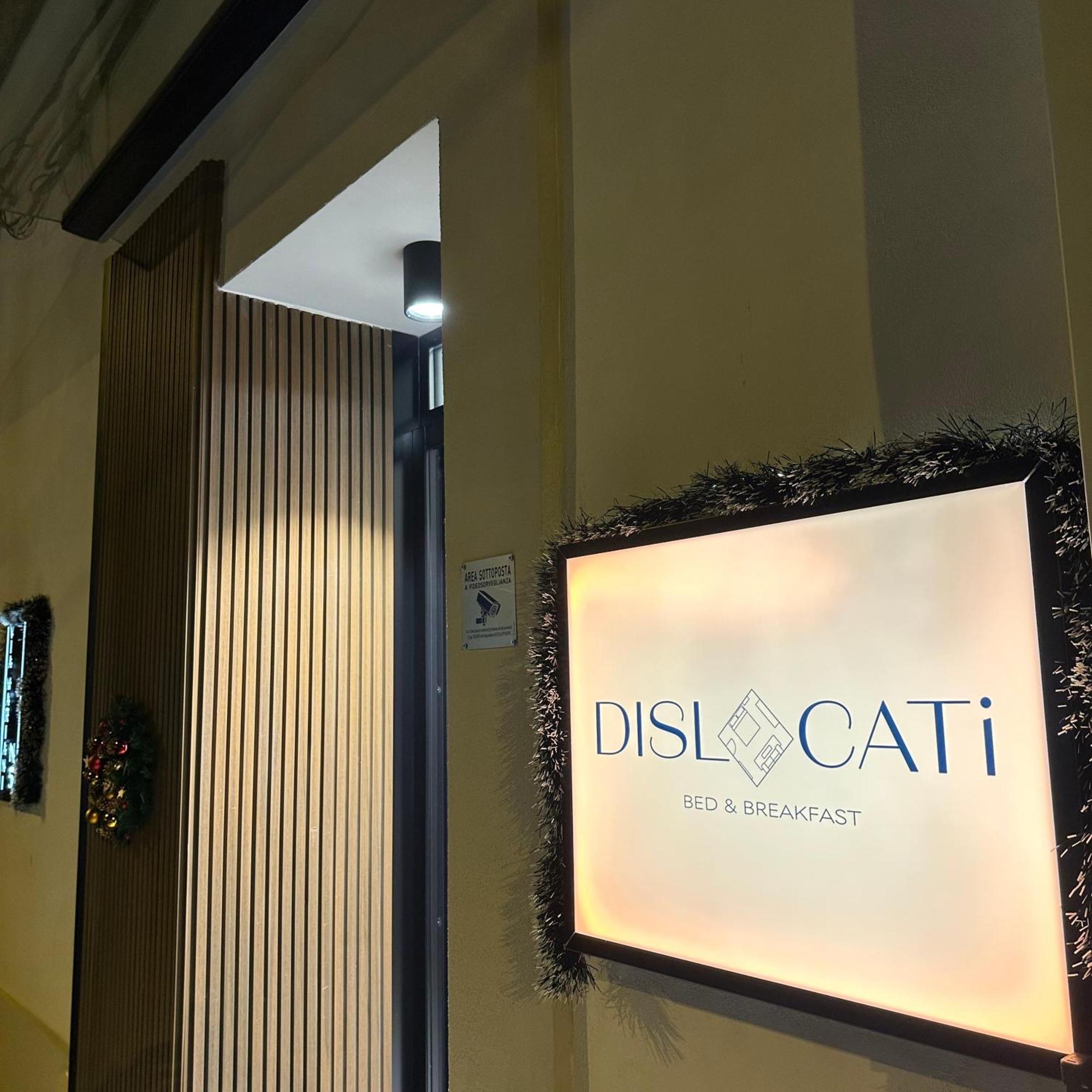 מריליאנו Dislocati Bnb - Jacuzzi Privata - Cucina - Tv60" - Minimal Luxury מראה חיצוני תמונה