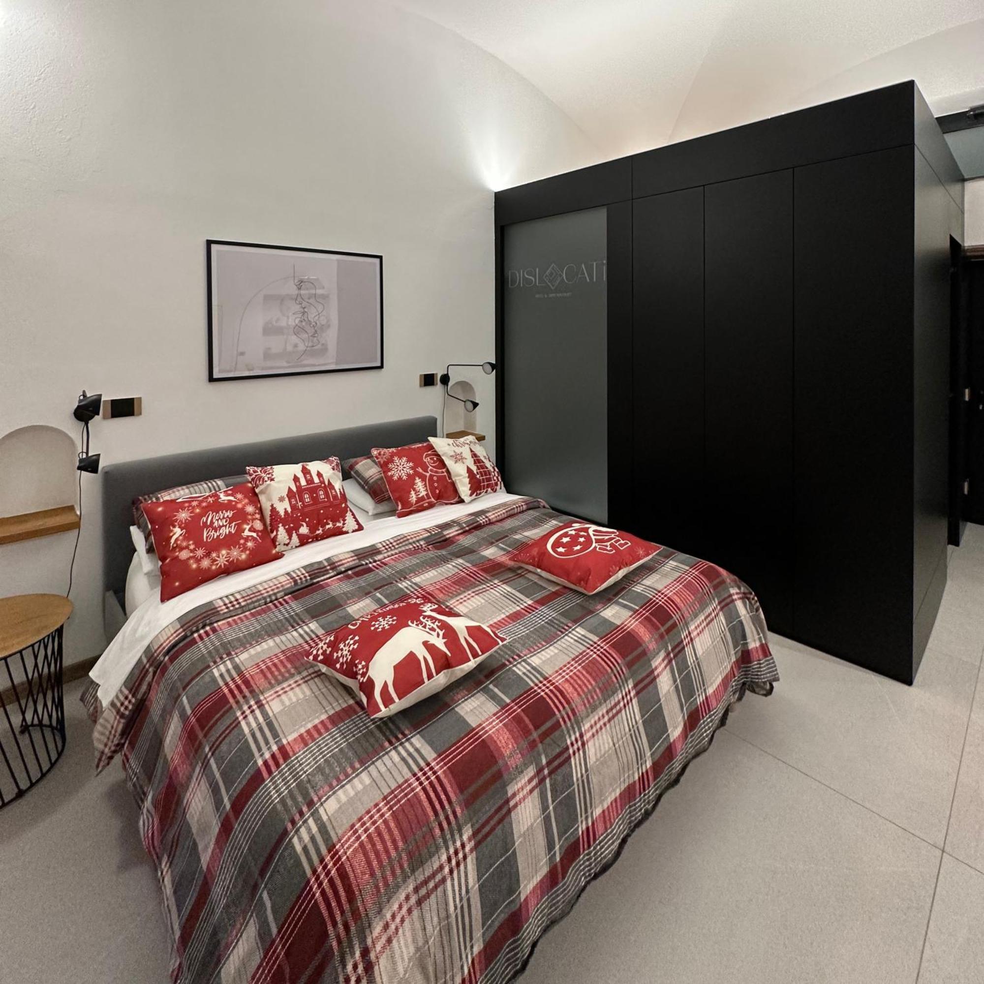 מריליאנו Dislocati Bnb - Jacuzzi Privata - Cucina - Tv60" - Minimal Luxury מראה חיצוני תמונה