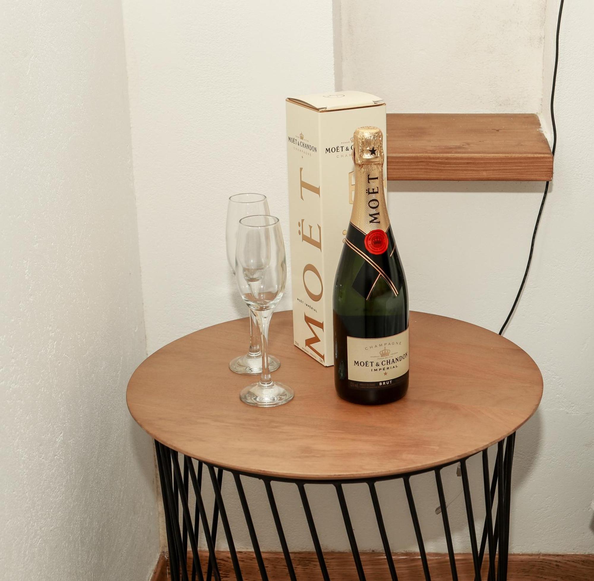 מריליאנו Dislocati Bnb - Jacuzzi Privata - Cucina - Tv60" - Minimal Luxury מראה חיצוני תמונה