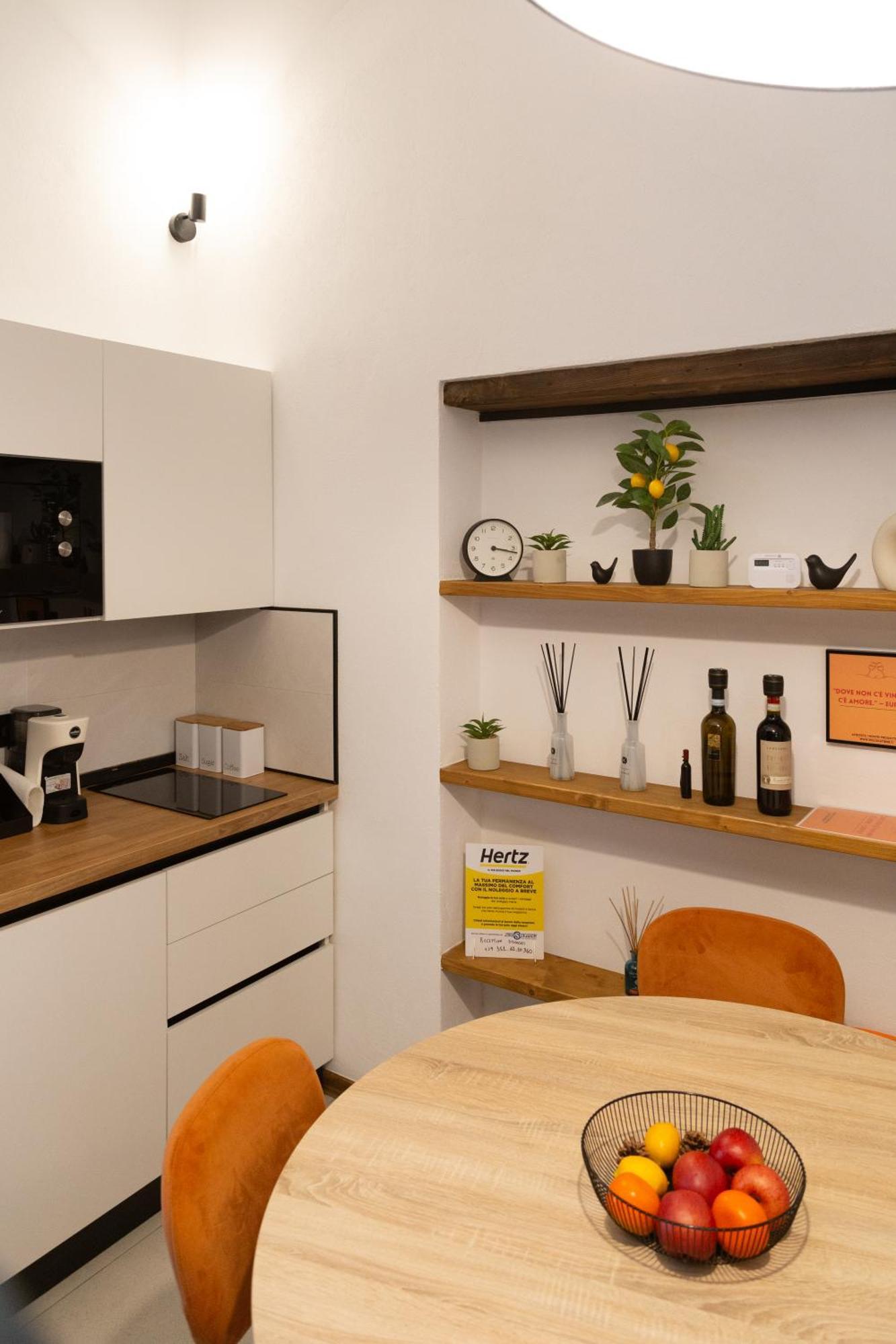 מריליאנו Dislocati Bnb - Jacuzzi Privata - Cucina - Tv60" - Minimal Luxury מראה חיצוני תמונה